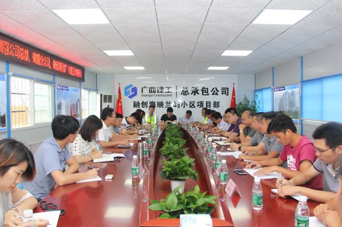 3.2聚会现场。。。。。杨钰 摄700.JPG