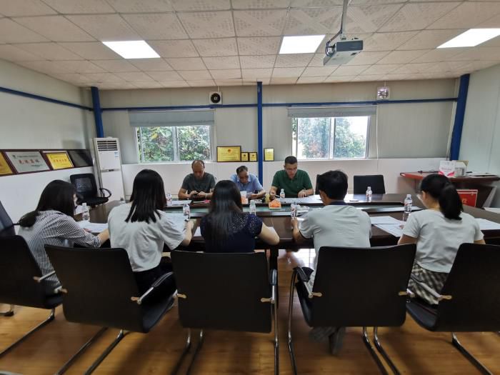 2聚会现场。。。。。。王莹 摄700.jpg