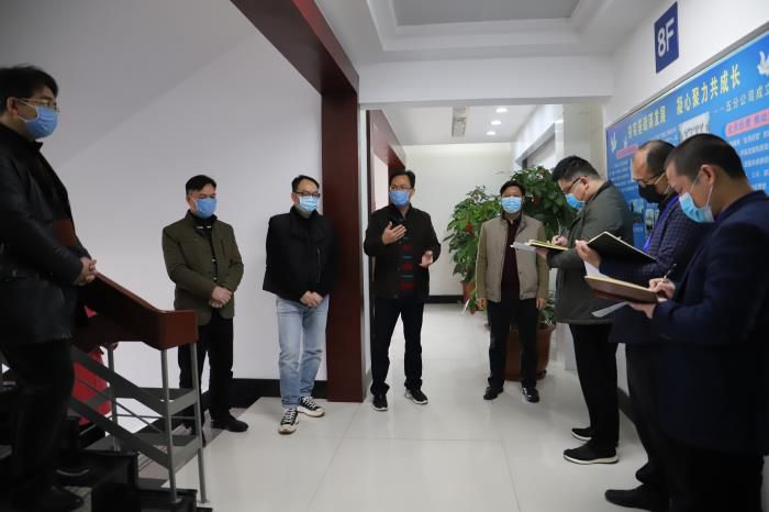 1五分公司检查现场。。。。。。杨钰 摄700.JPG