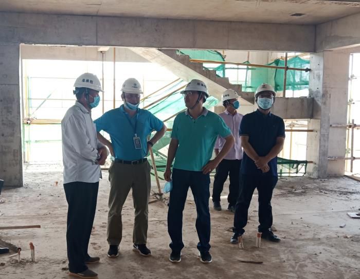 7.2指导事情。。。。。。。。陈其毅 摄700.jpg