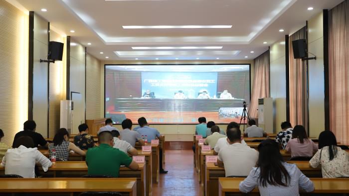 9.1总承包公司分会场。。。。。。李立云 摄700.JPG