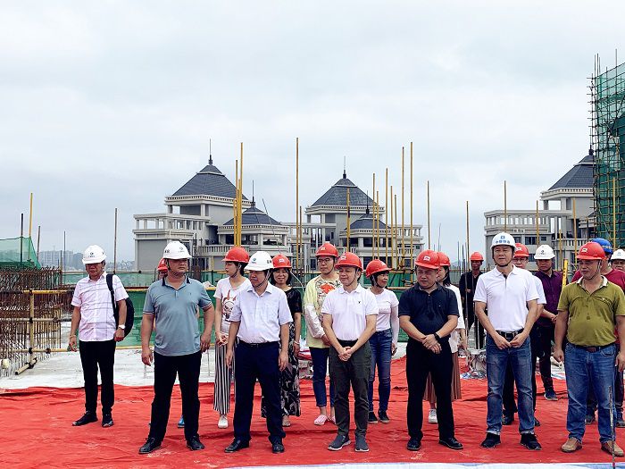 仪式现场。。。。。。。。周林哲 摄.jpg