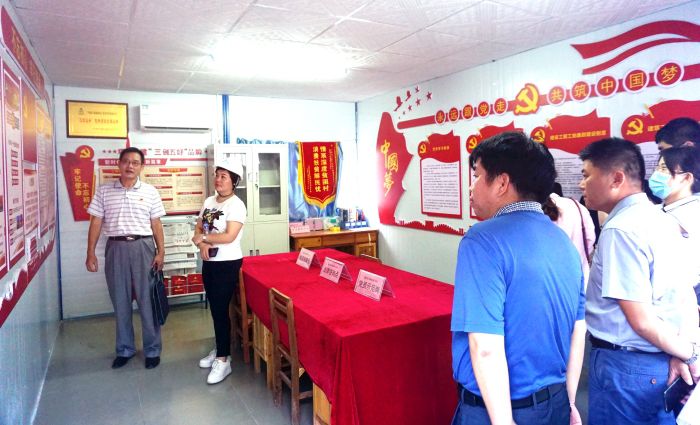 32观摩现场。。。。。。谢微旋 摄.jpg