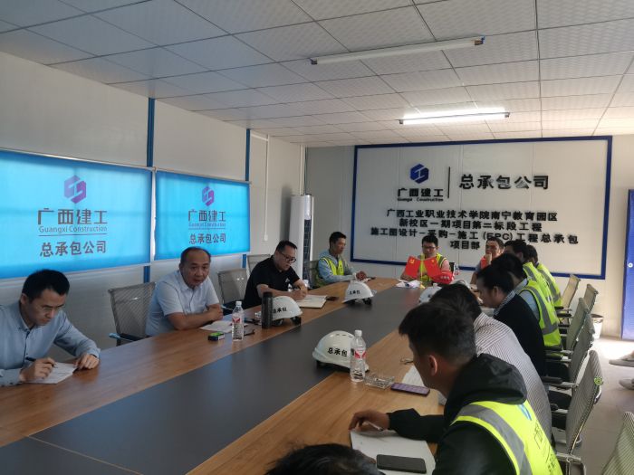 聚会现场。。。。。 贺勇 摄.jpg