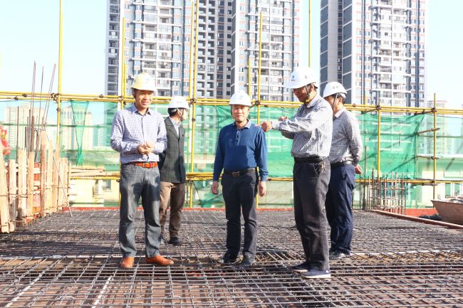 现场检查指导。。。。。。。。张钊林 摄.jpg