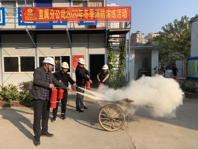 演练现场。。。。。。；；；；；；畦￡ 摄.jpg