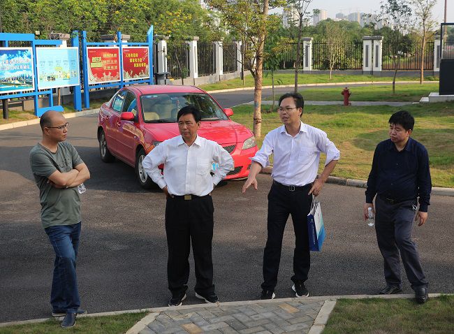 调研现。。。。。。。ㄐ尥迹.jpg