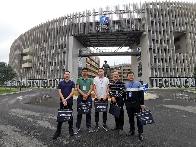 2结业合影。。。。。。。王家斌 摄（修图）.jpg