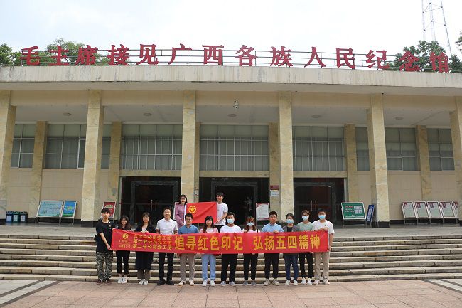 合影留念。。。。。。张钊林 摄（修图）.jpg