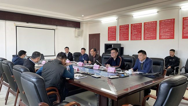 聚会现场。。。。。。。何小欢 摄（修图）.jpg