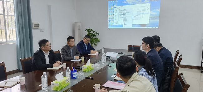 扶绥洽谈现场。。。。。。刘华 摄（修图）.jpg