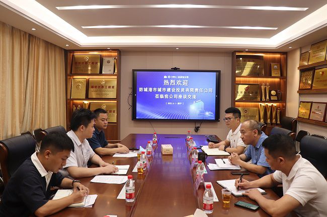 座谈会现场。。。。。。。周煜川 摄（修图）.jpg