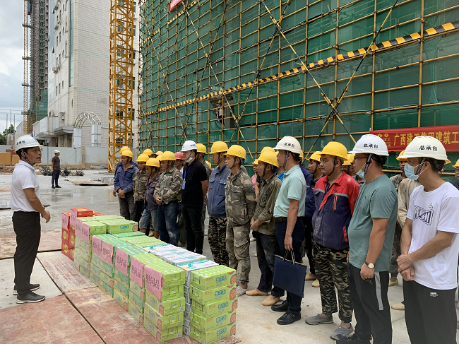 曾劲松讲话。。。。。蔡怡灵 摄（修图）.png