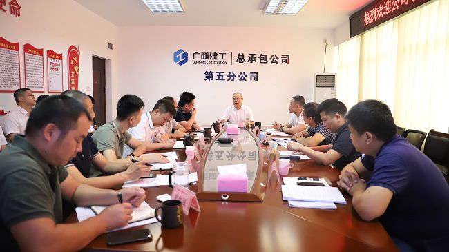 聚会现场。。。。。。。。杨钰 摄（修图）.jpg