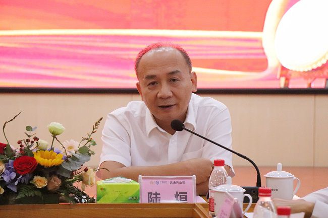 陆烜下达事情指示。。。。。。。。周煜川 摄（修图）.jpg