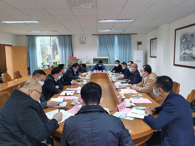 聚会现。。。。。。。ㄐ尥迹.jpg