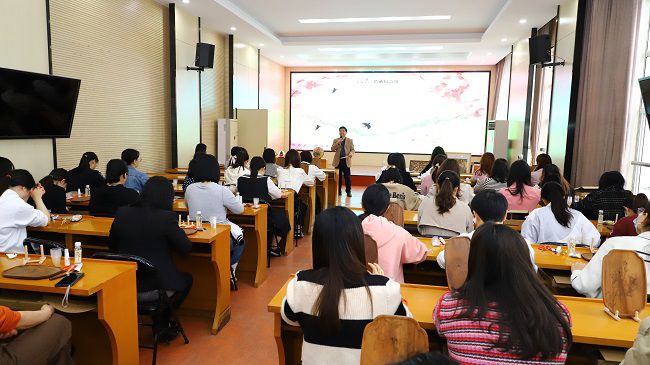 培训现。。。。。。。。ㄐ尥迹.jpg