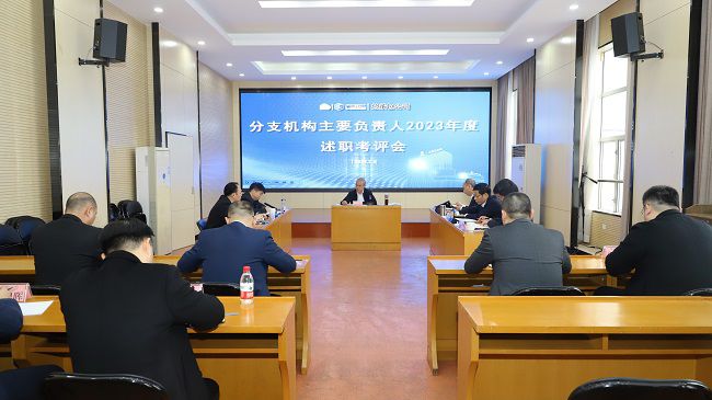 聚会现场 修图.jpg