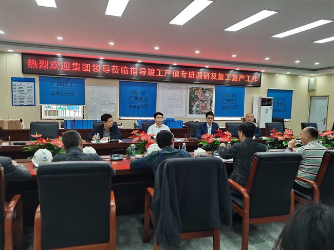 聚会现场。。。。。ㄐ00图）.jpg