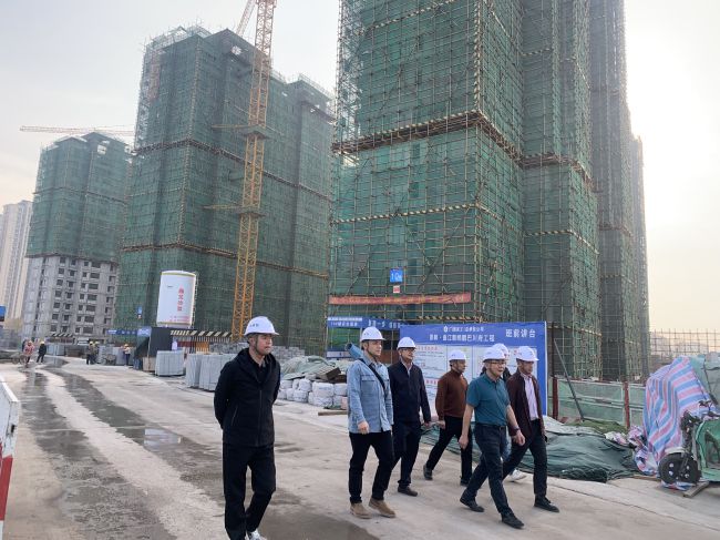 检查现场。。。。。。。。罗庆博 摄（修图）.jpg