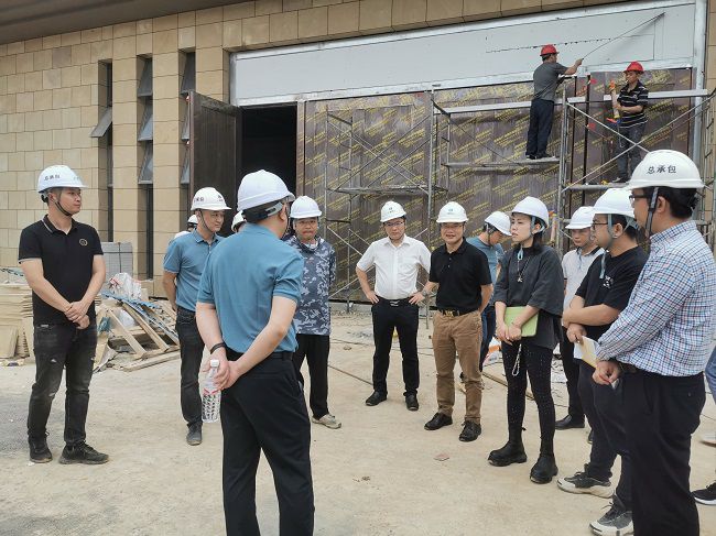 项目现场。。。。。王瑾贞 摄（修图）.jpg